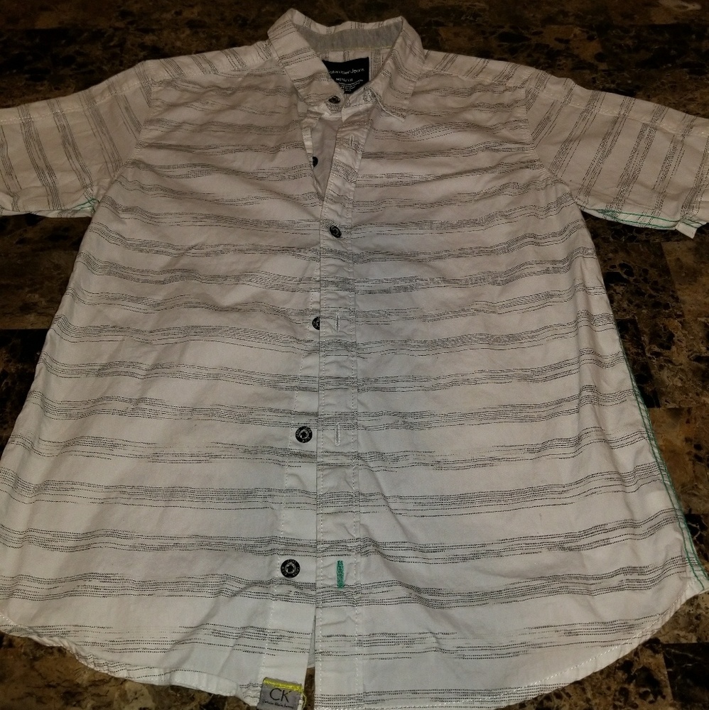 Calvin Klein jeans button up short sleve size10/12